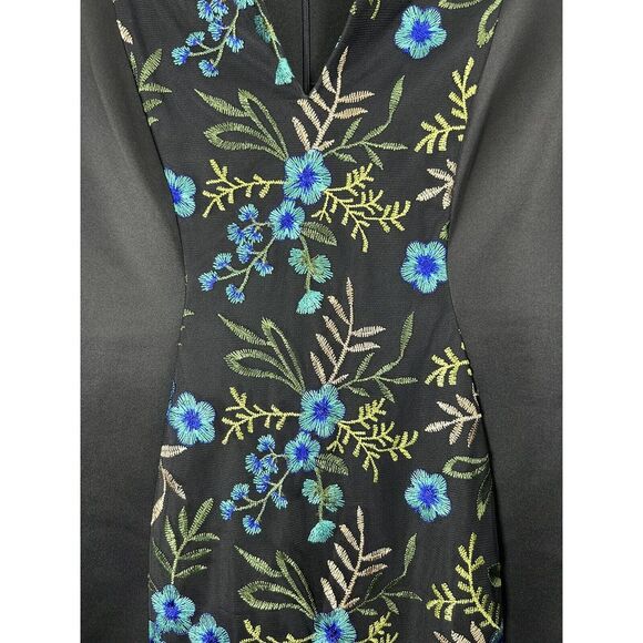 Connected Apparel Sheath Dress Women's 8P Black + Blue Floral Embroidered V Neck - Picture 2 of 10